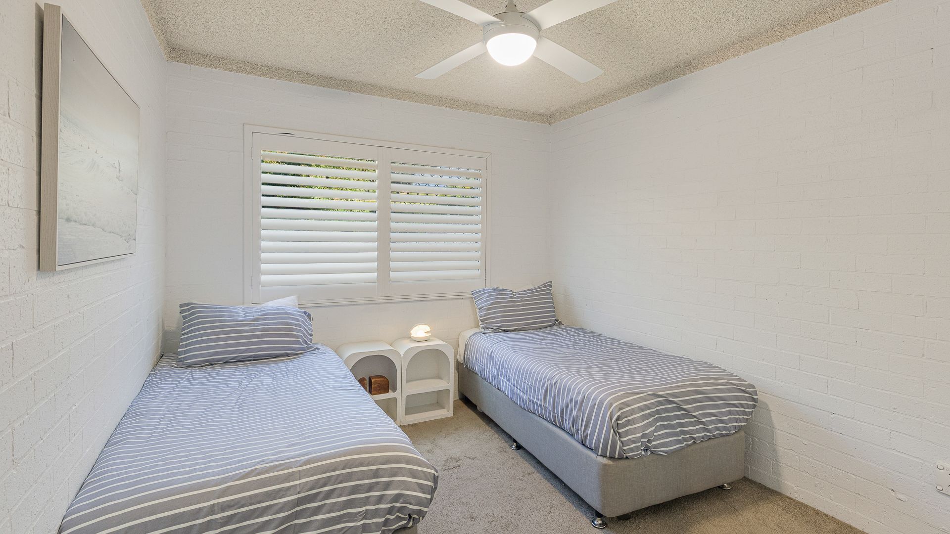 2 dormitorios, tabla de planchar con plancha, wifi gratis y ropa de cama
