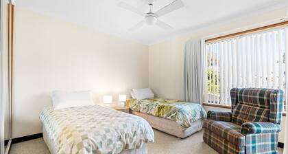 Bayview Unit - Stunning Inlet Views