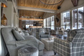Lobby sitting area - Hotel Bügelhof (Sälen)