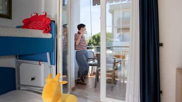 Familien-Studiosuite, Balkon (Kitchenette) | Blick vom Balkon