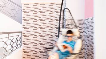 Superior-Suite, 1 Schlafzimmer, Balkon (Kitchenette) | Terrasse/Patio