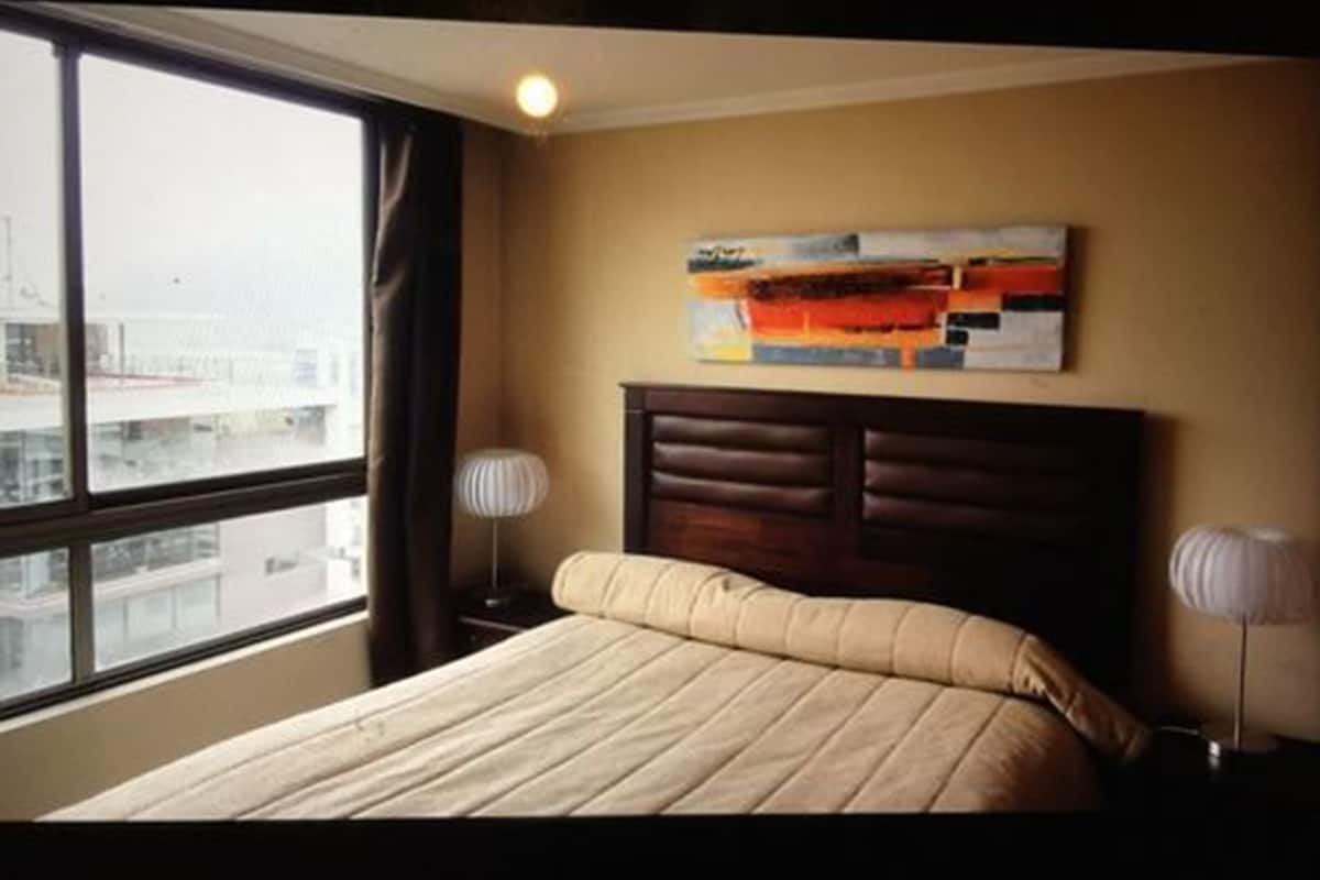 Deluxe Apartment, 1 Bedroom (1314) | Iron/ironing board, WiFi (free), bed sheets