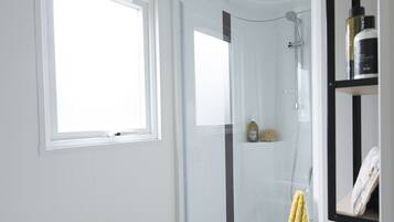 Mobile Home (Océan Confort) | Bathroom | Shower