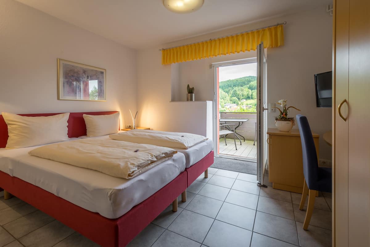Double Room, Balcony | In-room safe, desk, iron/ironing board (on request)