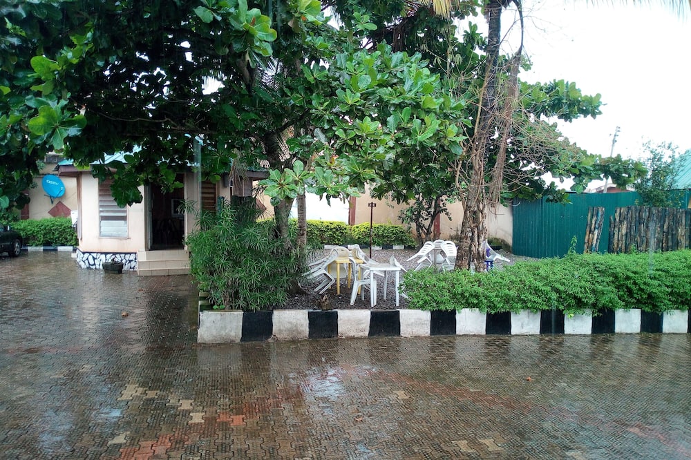 Abeokuta Hill View Hotel
