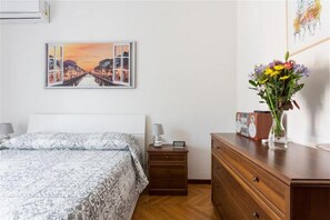 1 bedroom, free WiFi, bed sheets - Cenisio 10A (Milan)