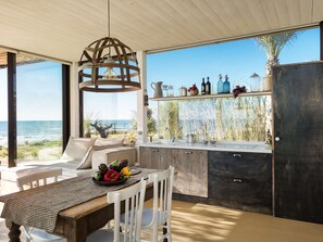 Villa, 2 Bedrooms | Private kitchen | Full-sized fridge, microwave, stovetop, dishwasher - Dimora di Circe (Ispica)