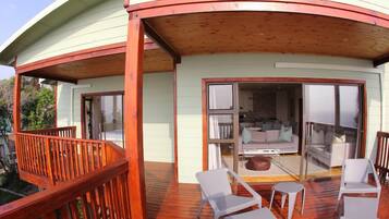 Standard Villa, 2 Bedrooms, 2 Bathrooms | Terrace/patio