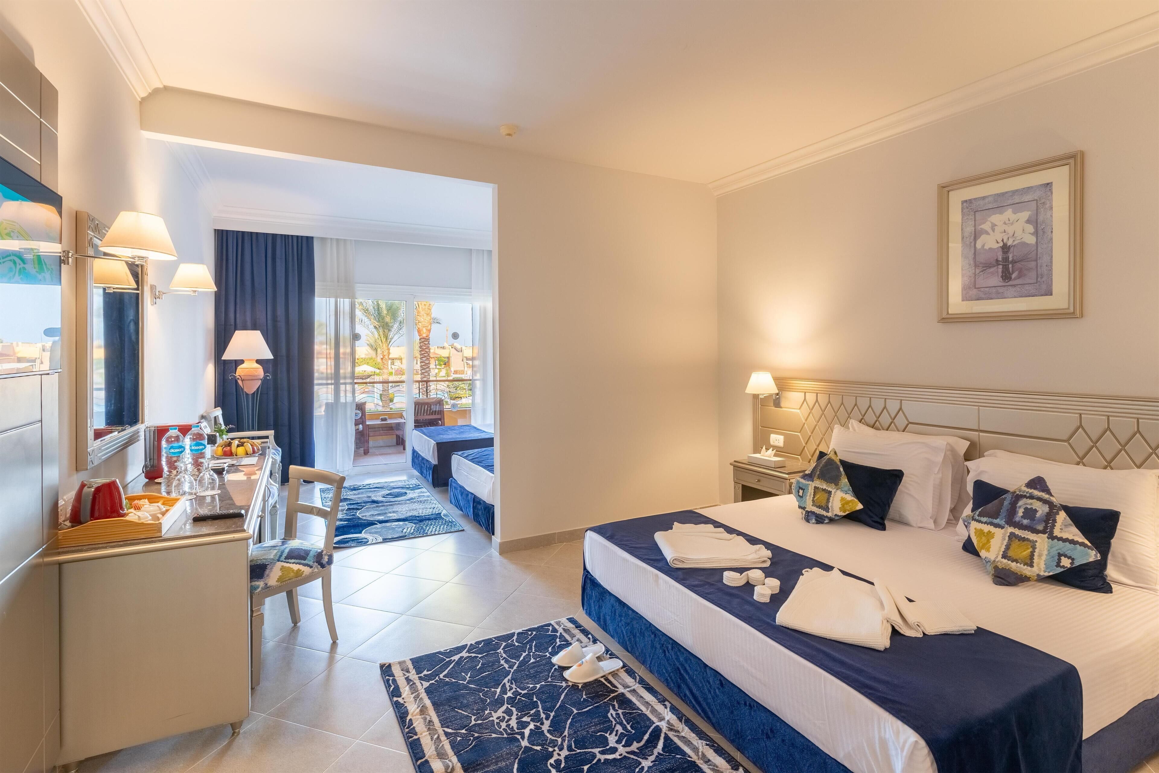 Minibar, in-room safe, desk, blackout drapes