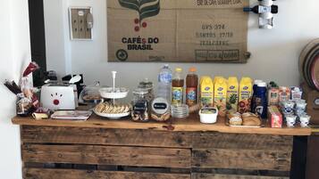 Colazione a buffet a pagamento, servita tutte le mattine