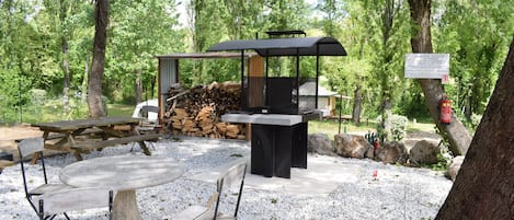 Zona de parrillas o pícnic