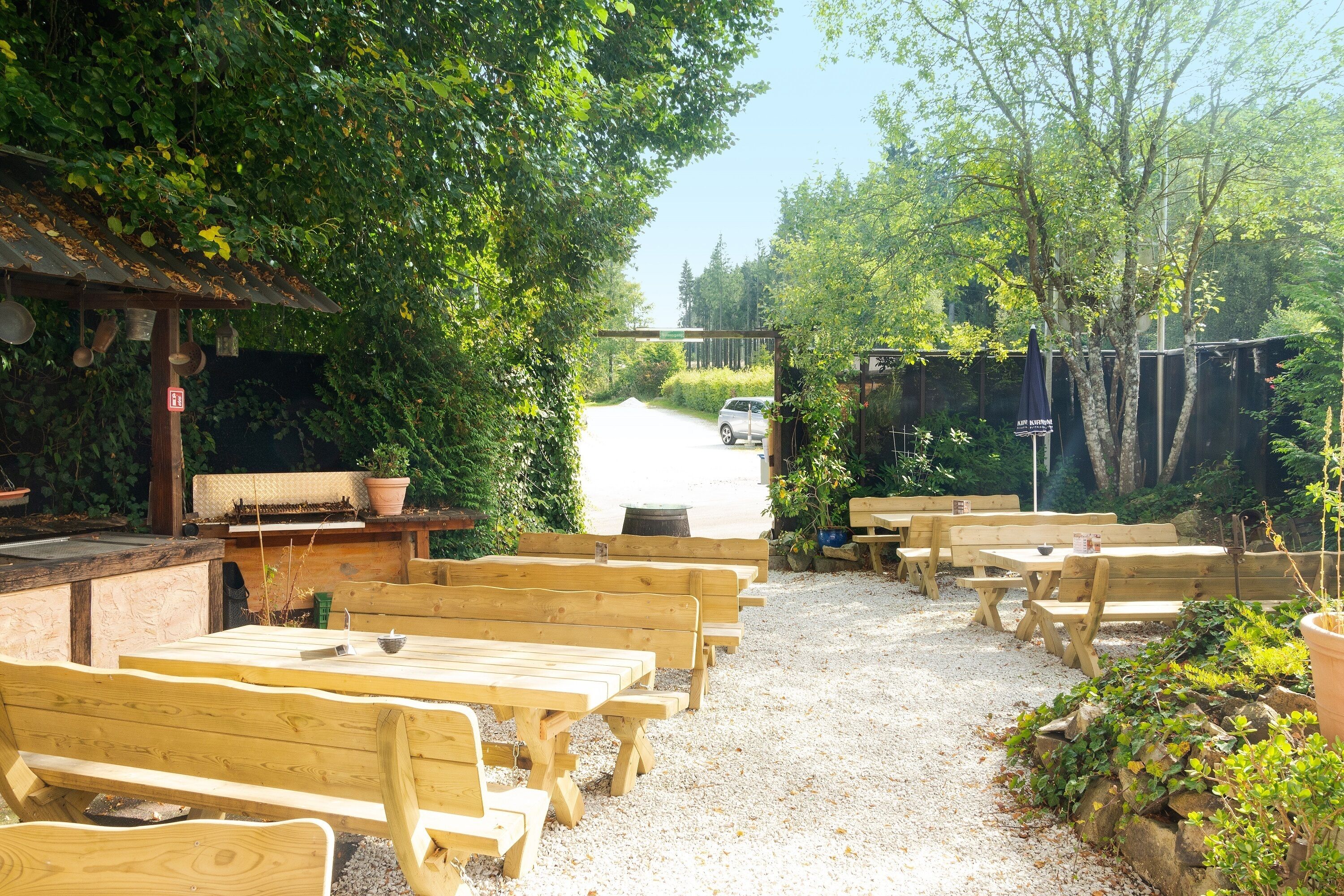 Breakfast, lunch, dinner served; local cuisine, al fresco dining 