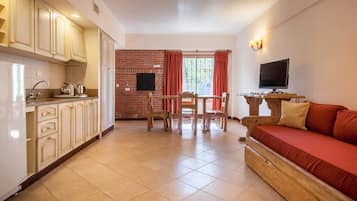 1 habitación, caja de seguridad en la habitación y cunas gratuitas