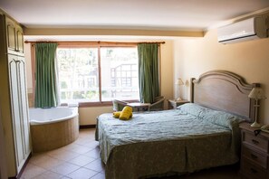 1 bedroom, in-room safe, free cots/infant beds, free WiFi