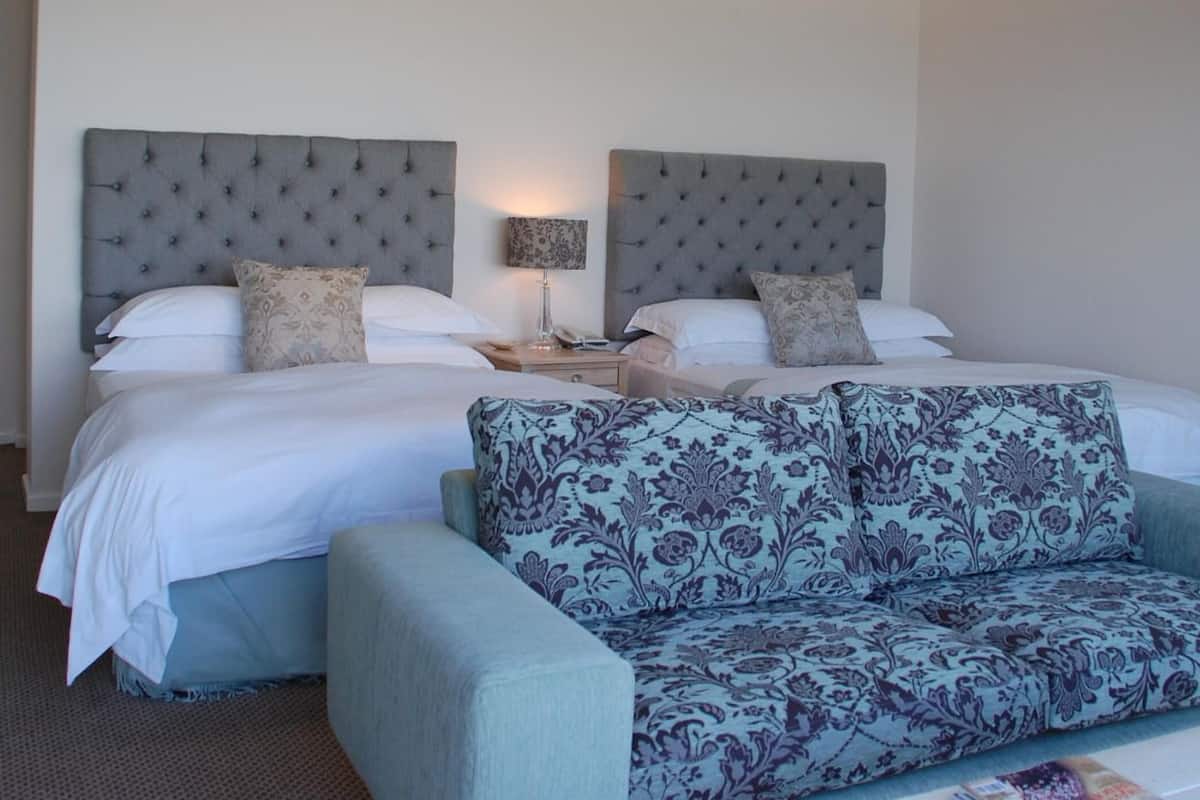 In-room safe, desk, free WiFi, bed sheets