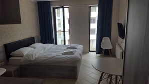 Standard Apartment, 1 Queen Bed, Non Smoking - Orby Palace Bakuriani (Borjomi)