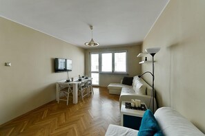 公寓 (1) | 熨斗/熨衣板、免费婴儿床、免费 WiFi、床单