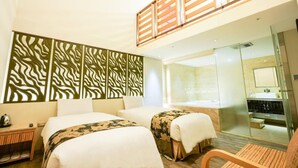 A hotel room with two beds, a wooden ceiling, a glass shower area, and a large mirror. - Yoai Jing Shang Hotel (Kaohsiung)