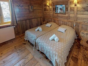 7 habitaciones y wifi gratis 