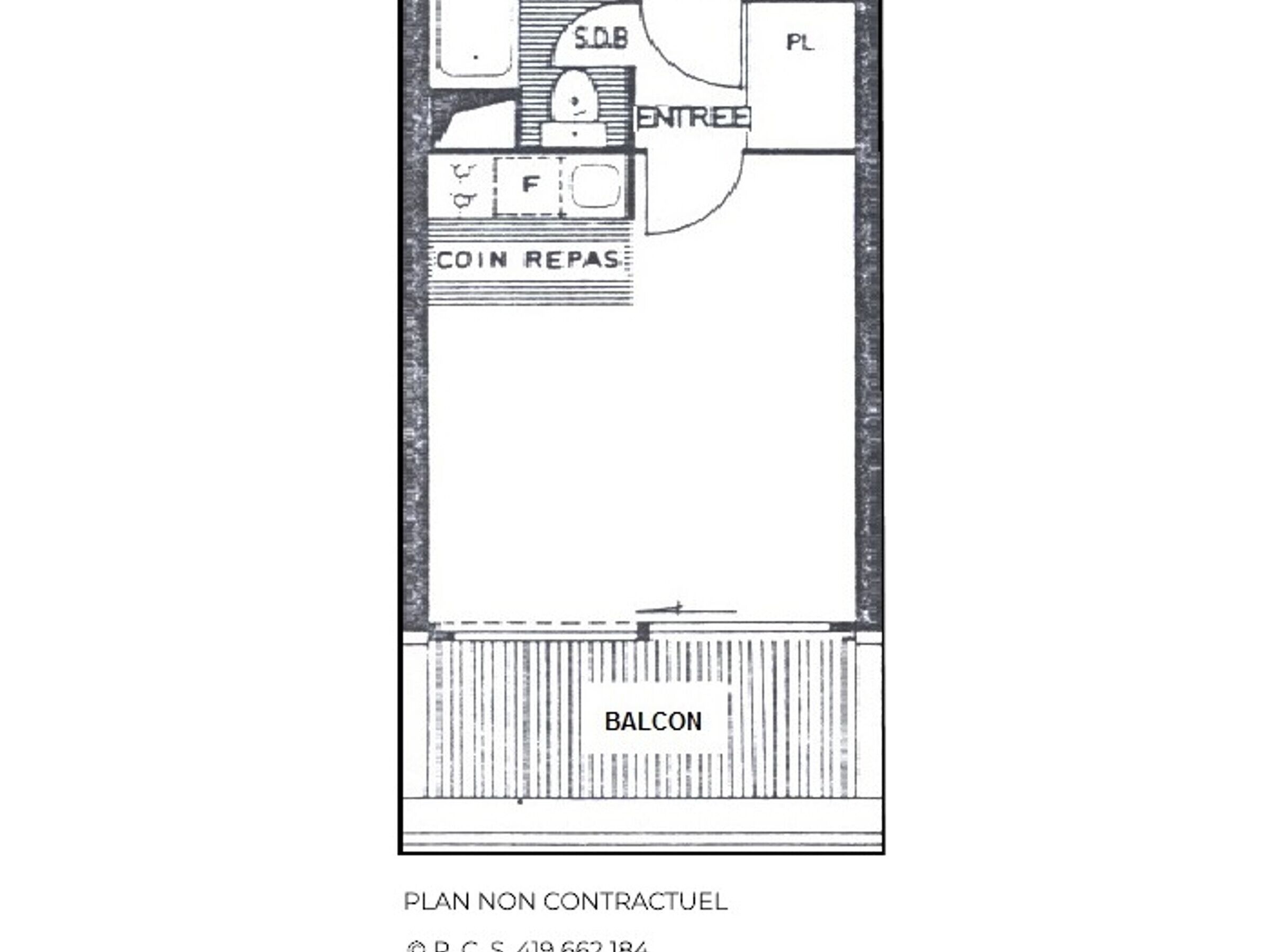 Een niet-contractueel plattegrond van een gebouw met gelabelde secties, waaronder 'ENTREE', 'S.O.B.', 'PL', 'COIN REPAS' en 'BALCON'.