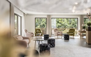 Lounge - Stoa - Elegant & Romantic Guest House (Adults Only) (Marebbe)