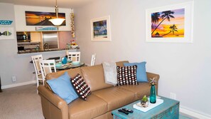 Smart TV, caminetto, tavolo da ping pong, libri