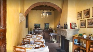 Unclassified image, 4 of 37, button - La Capannaccia (Scandicci)
