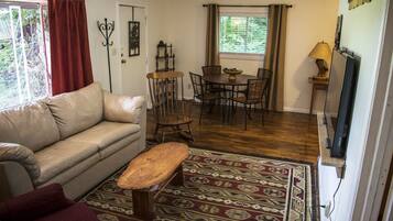 Smart TV, DVD player, computer monitors