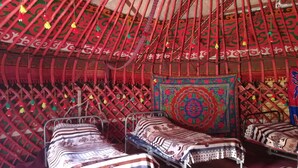 バンガロー (Bed in 4-Bed Yurt) | 部屋からの景観