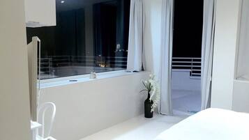 Comfort Triple Room, Balcony, City View | Minibar, free WiFi, bed sheets