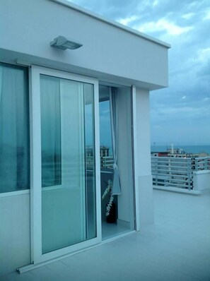 Balcony - Luxury Room Rooftop (Barletta)