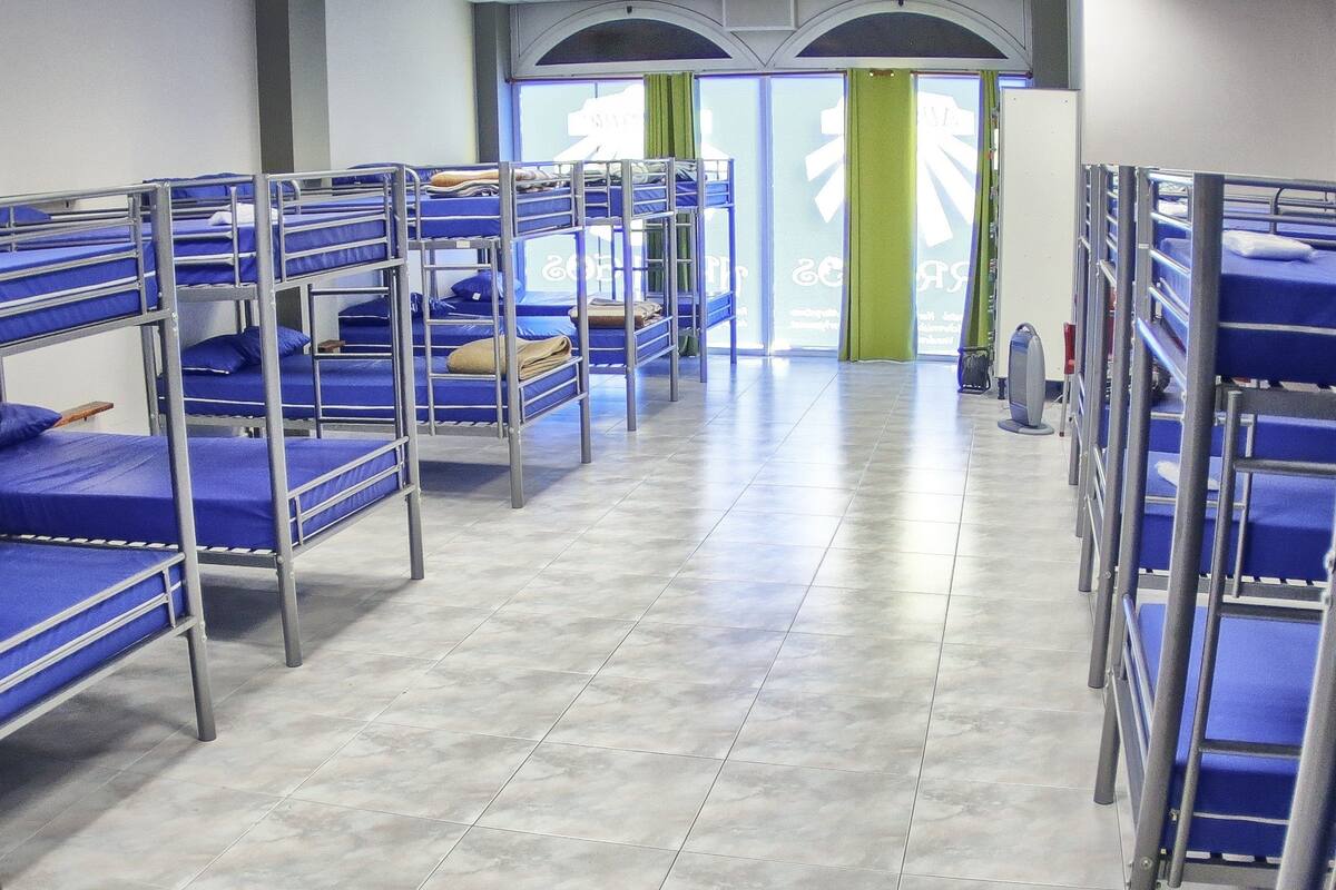 共用宿舍, 男女混合宿舍, 共用浴室 (1 bed in a 20-Bed Dormitory Room) | 房內夾萬、免費 Wi-Fi、床單