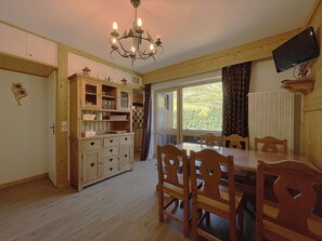 Dining - Cozy apartment, 6 pers., mountain view, Les Menuires (Les Menuires)