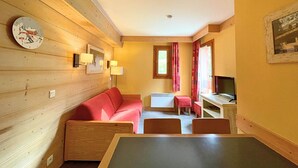 Unclassified image, 5 of 19, button - Les Menuires: 1-bedroom apartment for 4 people, 34m², equipped kitchen, near ski lifts (Les Menuires)