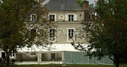 Le Petit Plessis