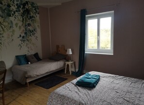 Double Room, 1 Double Bed, Non Smoking - Le Petit Plessis (Ruaudin)