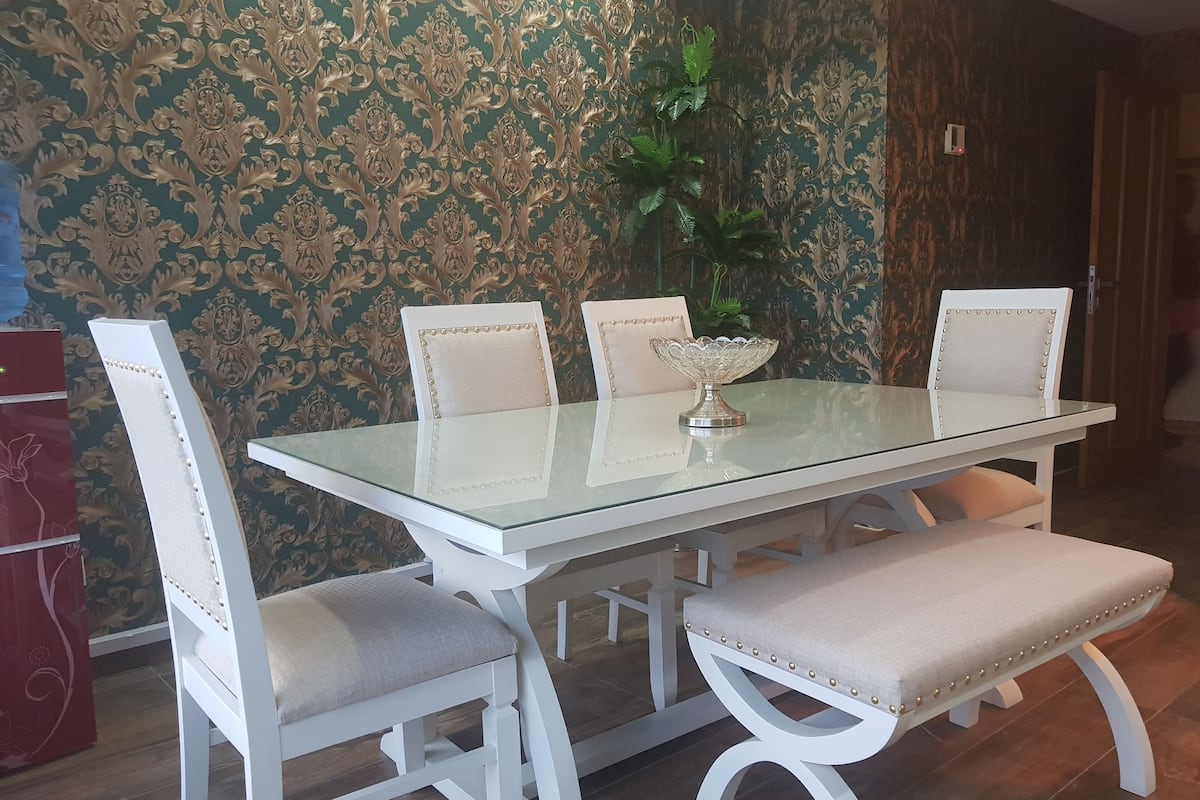 Appartement Panoramique, plusieurs lits, non-fumeur | Restauration dans la chambre