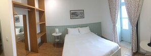 Comfort Double Room | In-room safe, iron/ironing board, free cribs/infant beds, rollaway beds