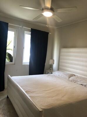 Doppia Deluxe, 1 letto king, accessibile ai disabili | 1 camera, materassi a doppio strato, una cassaforte in camera