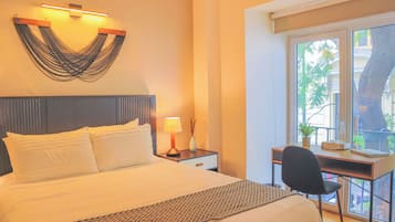 Departamento Deluxe | Decoración personalizada, muebles diferentes y escritorio