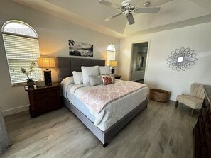 3 bedrooms, iron/ironing board, WiFi, bed sheets