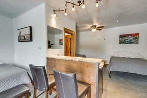 Iron/ironing board, bed sheets - Central Lava Hot Springs Studio w/ Deck & Views! (Lava Hot Springs)