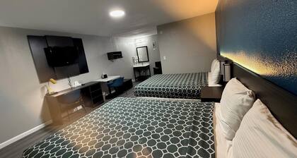 American Inn and Suites