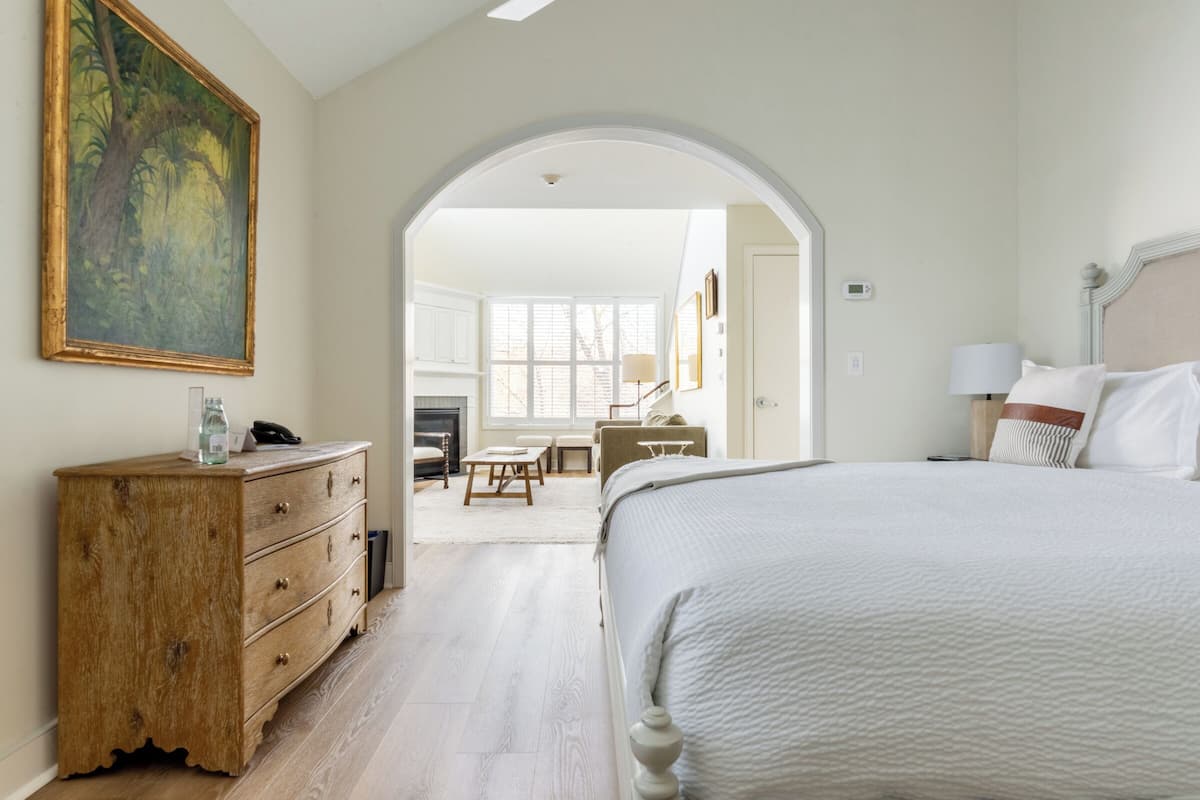 Grand-Suite, 1 King-Bett, Nichtraucher | Italienische Bettbezüge von Frette, hochwertige Bettwaren, Minibar