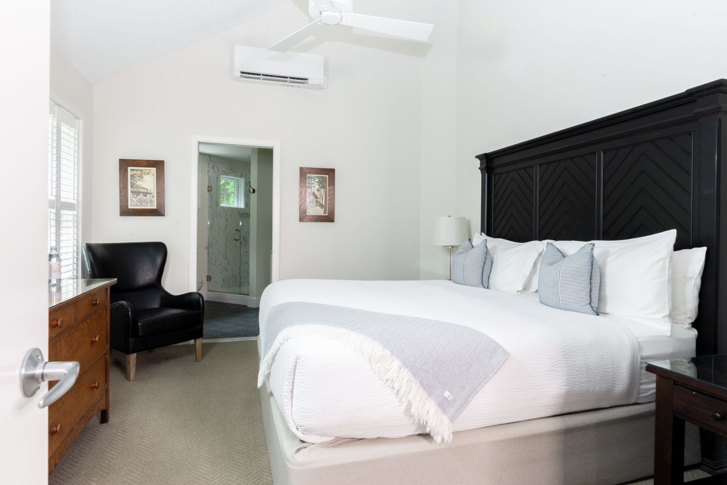 Frette Italian sheets, premium bedding, minibar, in-room safe