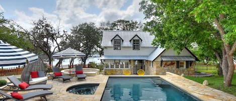 Outdoor pool, pool umbrellas