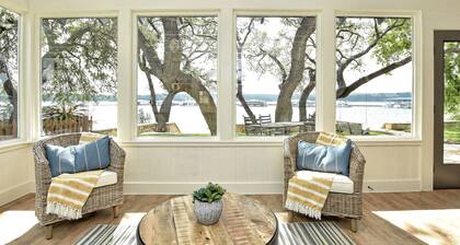 Totalmente remodelado Lake Travis Waterfront ~ Piscina, Spa, Cocina al aire libre, Ubicación