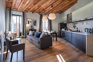 Smart TV - Alaia 31 - Habitat Apartments (Barcelona)