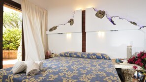 1 bedroom, in-room safe, desk, free WiFi