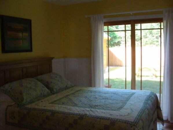 3 chambres, fer et planche à repasser, lit parapluie, Wi-Fi gratuit